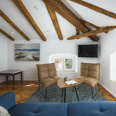 Urban Loft Marafor Holiday home *